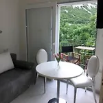 @trstenik *