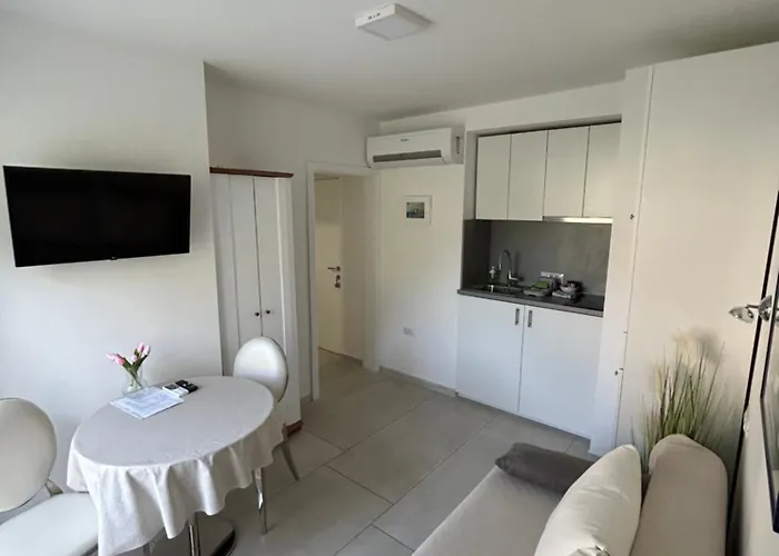 @trstenik Apartman Trstenik